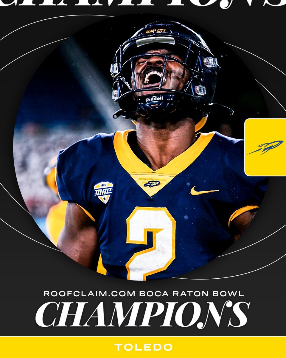 .@ToledoFB got away from the cold in Boca Raton 😎 🌴 Their first bowl win in seven years!