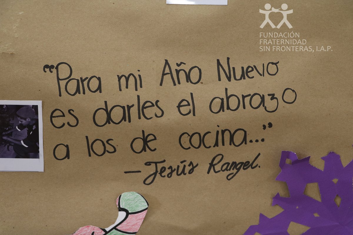 FundacionFSF's tweet photo. #FFsF #IAP #Navidad #PcDI #JAP Estando en época navideña, los beneficiarios quisieron expresar lo que es para ellos la navidad y quedó plasmado en un cartel. https://t.co/iBXMWhHDqw