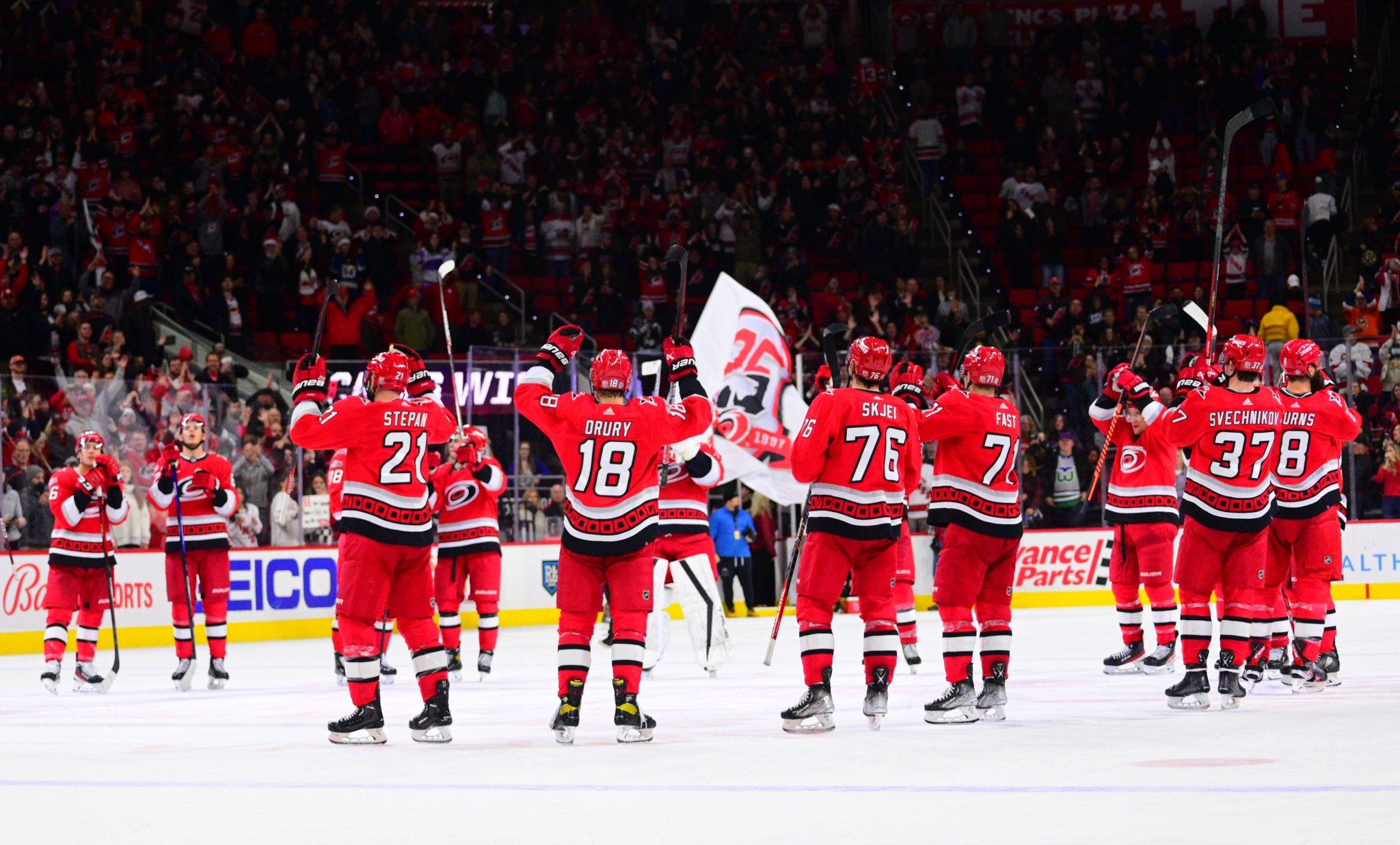 NHL on Twitter "Just the Canes surging to the 🔝 of the Metro. https