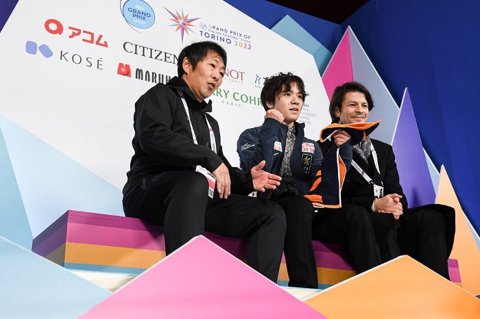 slambielfp's tweet photo. #GPFigure #GPFinal22 FS kiss&amp;cry
https://t.co/z7mhqh2PY7 https://t.co/Mo6PVeSIq6