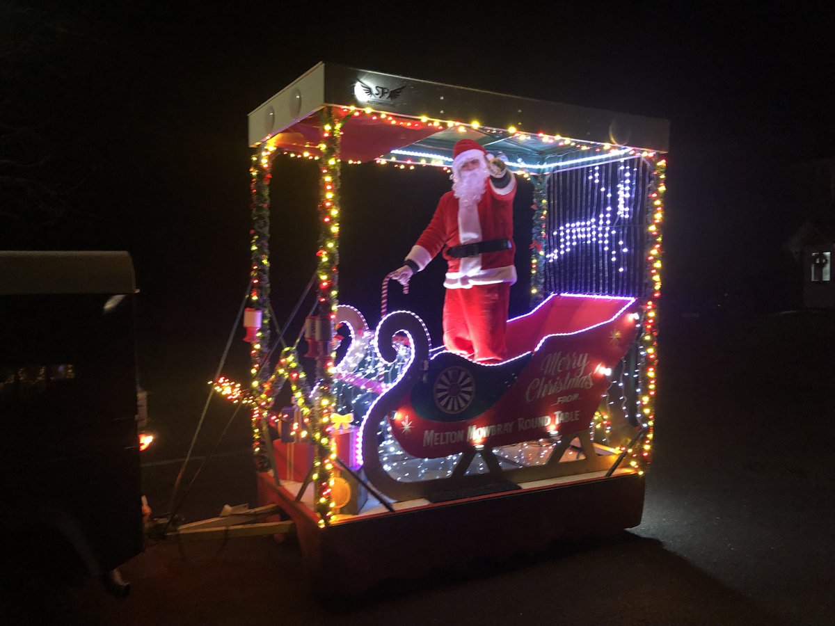 jamesgreenberry's tweet photo. @meltonmowbrayroundtable #roundtable #santacollection #santa #santasleigh #fundraising #charity ⁦@WhissendineUK⁩ #roundtable https://t.co/OcsTMAMBZY