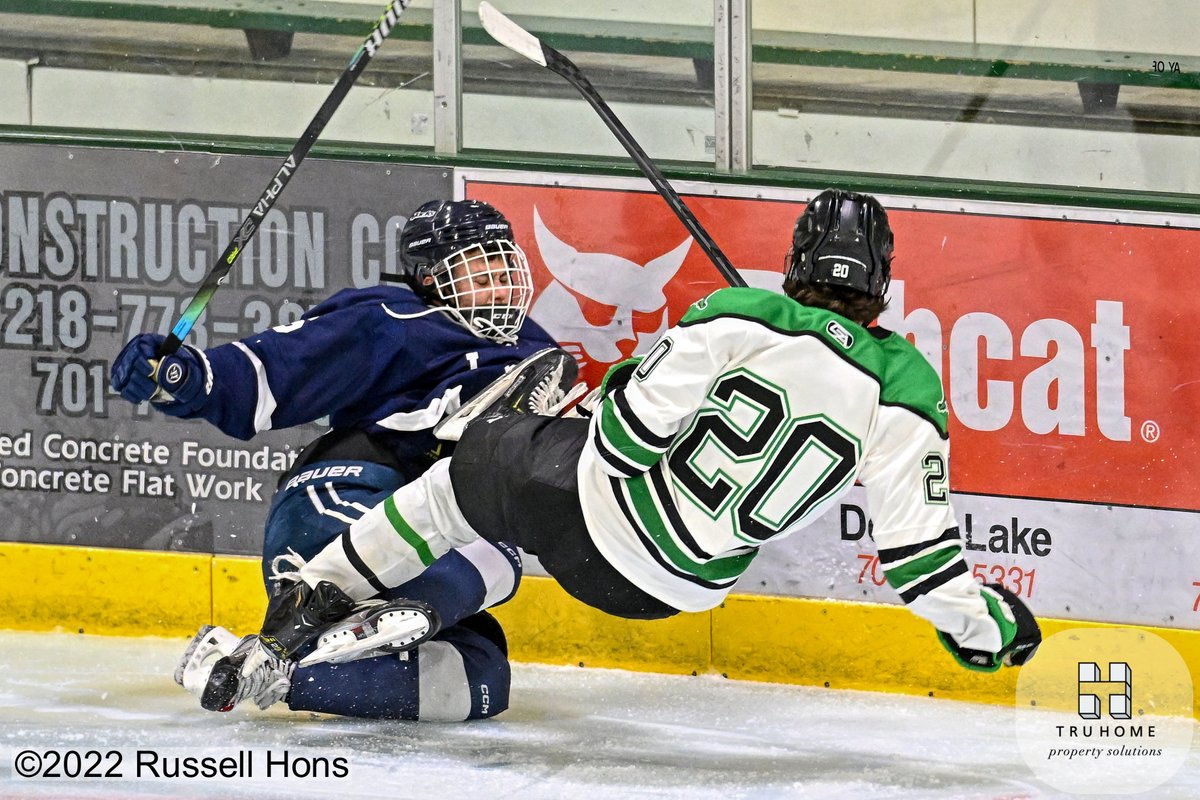 russhons's tweet photo. Tonight in the @EastSideHockey vs @AaBemidji
Bemidji with the 3-2 win. TONS of FREE photo downloads at https://t.co/RMAXEl0nlo thanks to @TruHomeGF  sponsorship! https://t.co/7ullVm6MMW