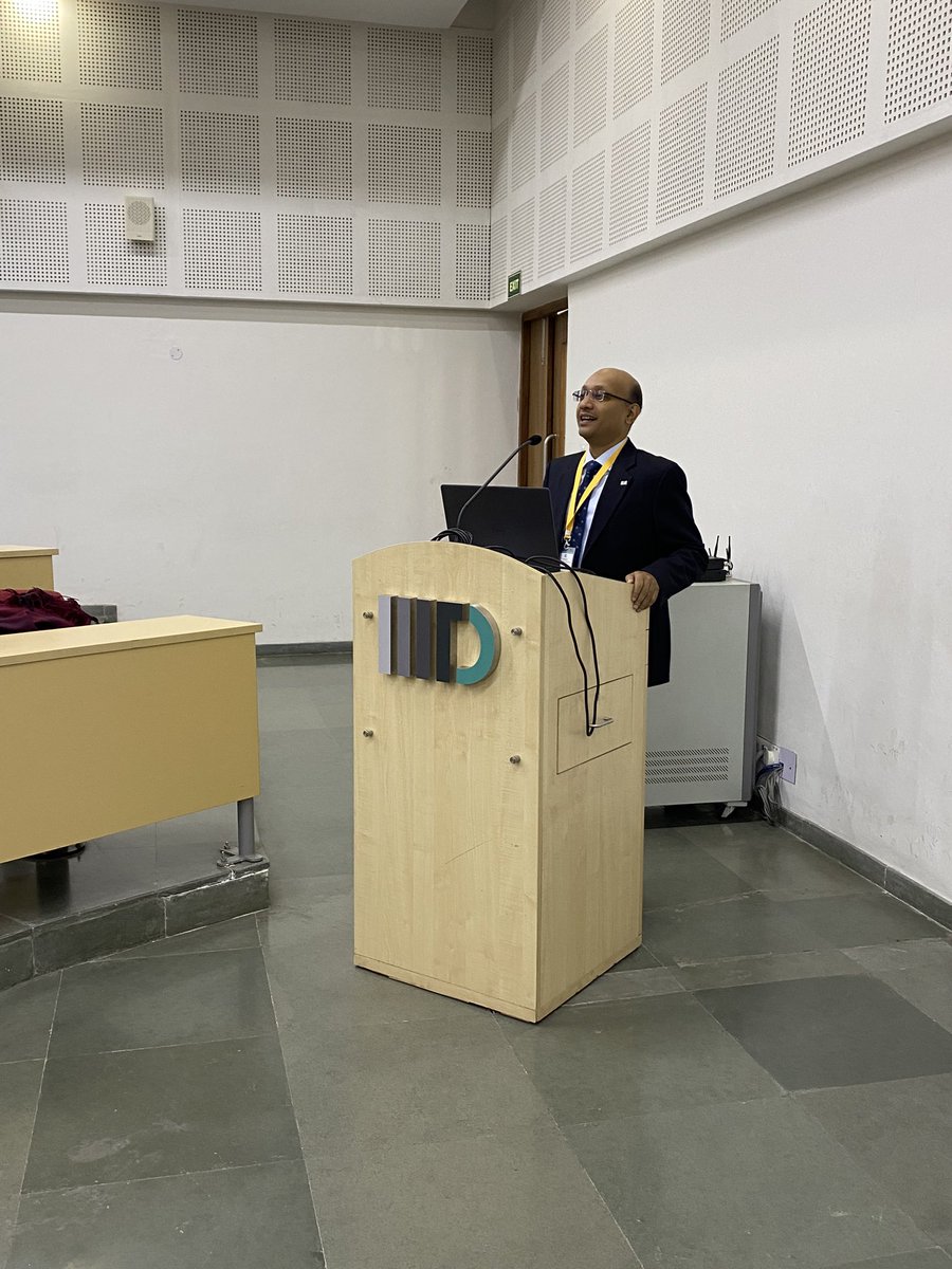 IIITDelhi's tweet image. #IIITD hosts the 4th edition of its ‘Symposium on Computational Gastronomy’ today.
Prof. Ranjan Bose (Director, IIITD) & Dr. Ganesh Bagler (#IIITDFaculty & Organizer of #Gastrosym2022) welcomed all the guests to the inauguration ceremony which started with lighting of the lamp.