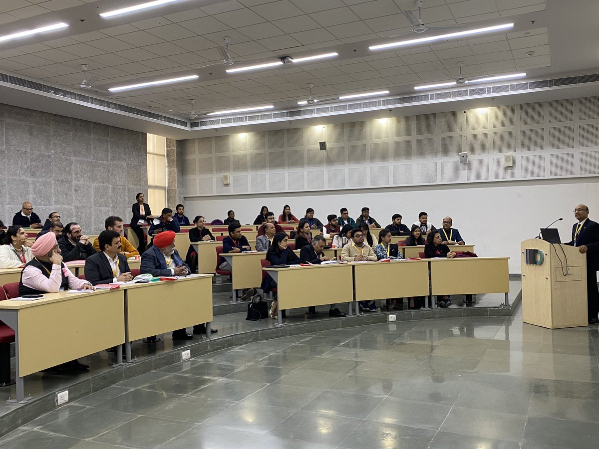 IIITDelhi's tweet image. #IIITD hosts the 4th edition of its ‘Symposium on Computational Gastronomy’ today.
Prof. Ranjan Bose (Director, IIITD) & Dr. Ganesh Bagler (#IIITDFaculty & Organizer of #Gastrosym2022) welcomed all the guests to the inauguration ceremony which started with lighting of the lamp.