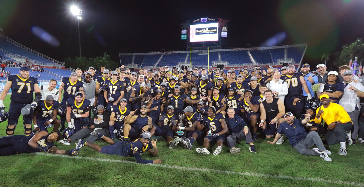 Your 2022 <a href="/BocaBowl/">Boca Raton Bowl</a> Champions‼️
