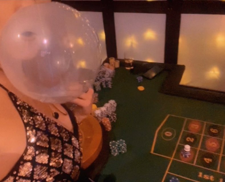 PurplestormB's tweet photo. What number did u bet on? Bet on number 9…. For only $9.99 you can watch this clip & so much content you’ll be busy until next year…. Come see, come be a VIP. Oxox #bigbubbleclub #bubblegumfun #bubblegumgirl #bubblegumartist #bubblegumfetish #bubblegumbubbles #publicbubbles https://t.co/SjcChPWYV6
