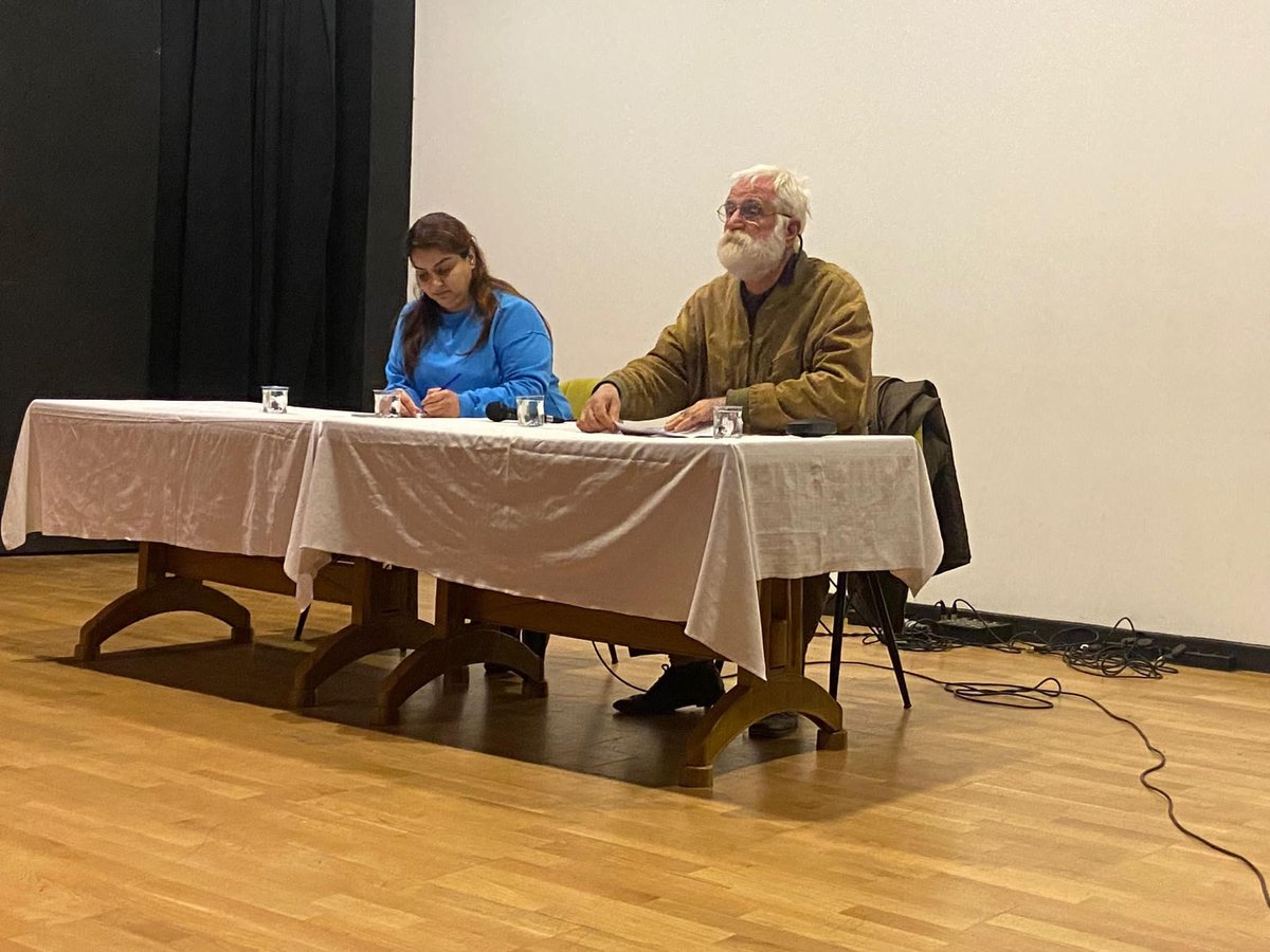 temeldemirer's tweet image. 20 Aralık 2022: Alibeyköy Pir Sultan Derneği’ndeki #MaraşKatliamı, #Roboski, #19Aralık2000 PANELİ’NDEN KARELER

#MarasKatliamınıUnutmayacağız
#MaraşKatliamınıUnutma
#AlevilikTorbayaSığmaz
#19aralıkdevamediyor
#19AralıkKatliamı
#19aralık
#Roboski10SalDerbasBu 
#RoboskiMassacre