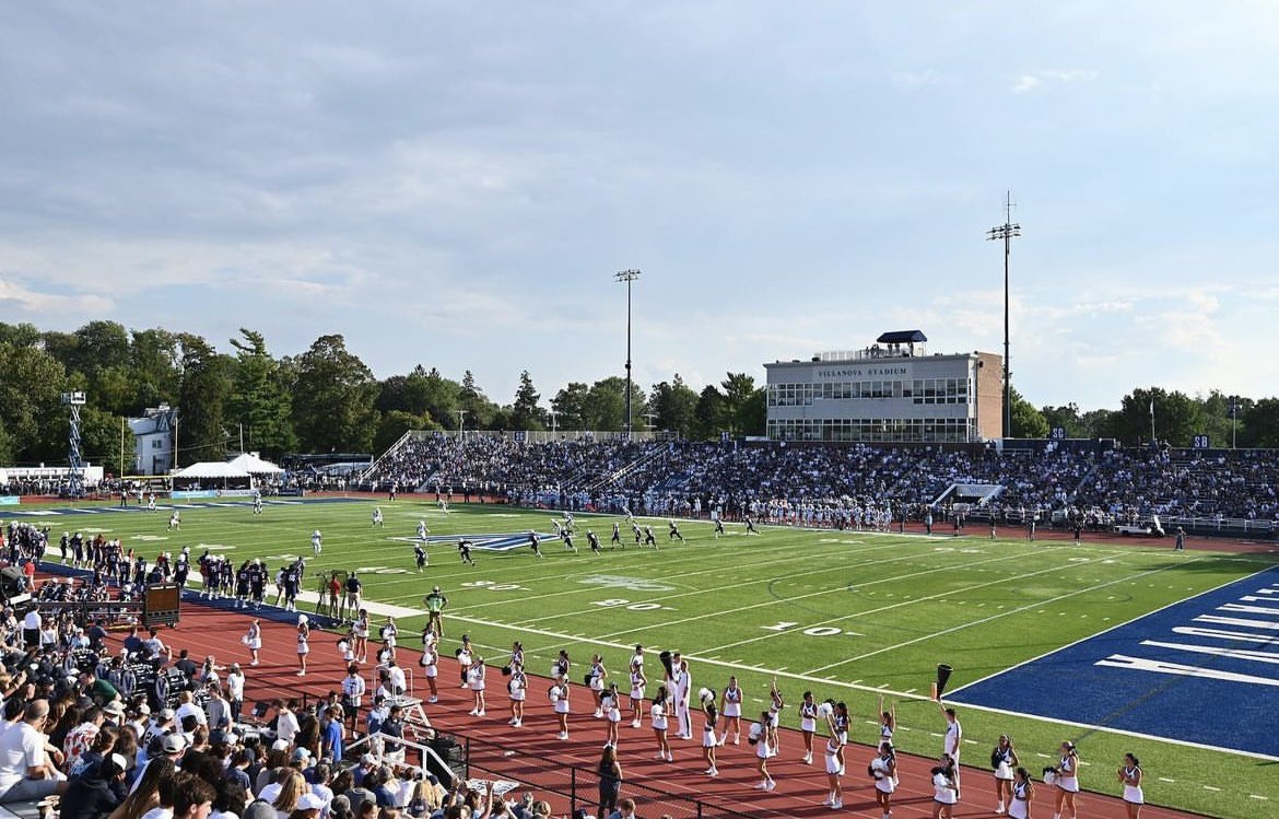 jayvont_'s tweet photo. AGTG; blessed to receive an offer from Villanova!🙏@CoachBeck_PTF @BwillSkills12 @devine_sean @coachferranteVU https://t.co/mXGOaGPdiZ
