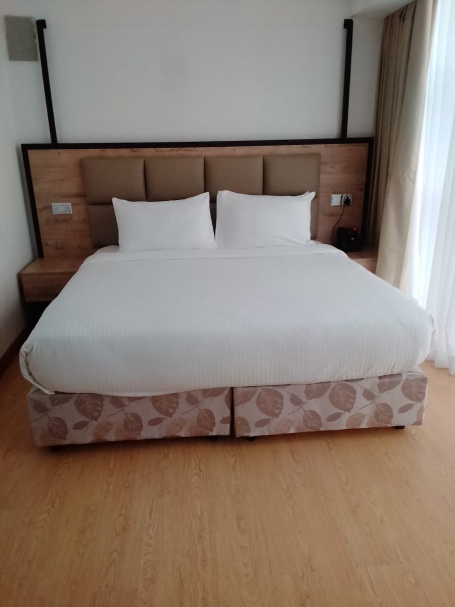 ToniNgwiri's tweet photo. Why spend your whole life's saving going to Las Vegas while you can get the same experience with us if not better 😁😁 Visit us this Christmas at The Warwick Hotel, Nanyuki You must admit, the place is beautiful.. https://t.co/NTfnOzjrDr