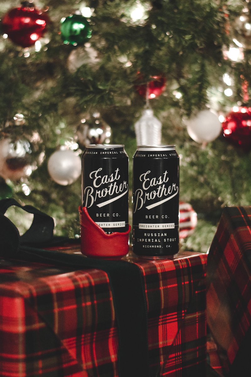 You know what looks great under the Christmas tree? A couple of cans of our award-winning brews. Stop by the taproom this week to stock up on all your favorites.

PS: the taproom has a few Barrel-Aged Russian Imperial Stouts. Ask your bartender for more details.
#drinkbaybeer