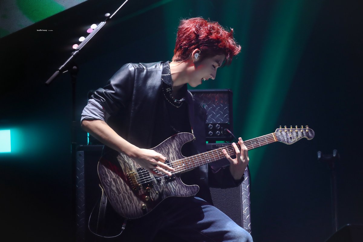 221218 #엑스디너리히어로즈 #XdinaryHeroes #JunHan #준한

🤯🤯🤯