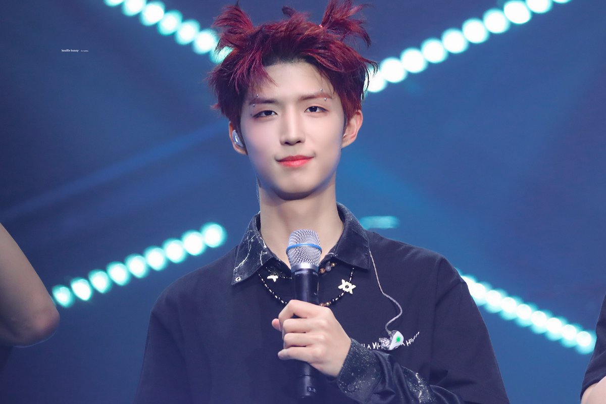 221218 #엑스디너리히어로즈 #XdinaryHeroes #JunHan #준한

라일락반 육아 난이도 최상 아기 ..