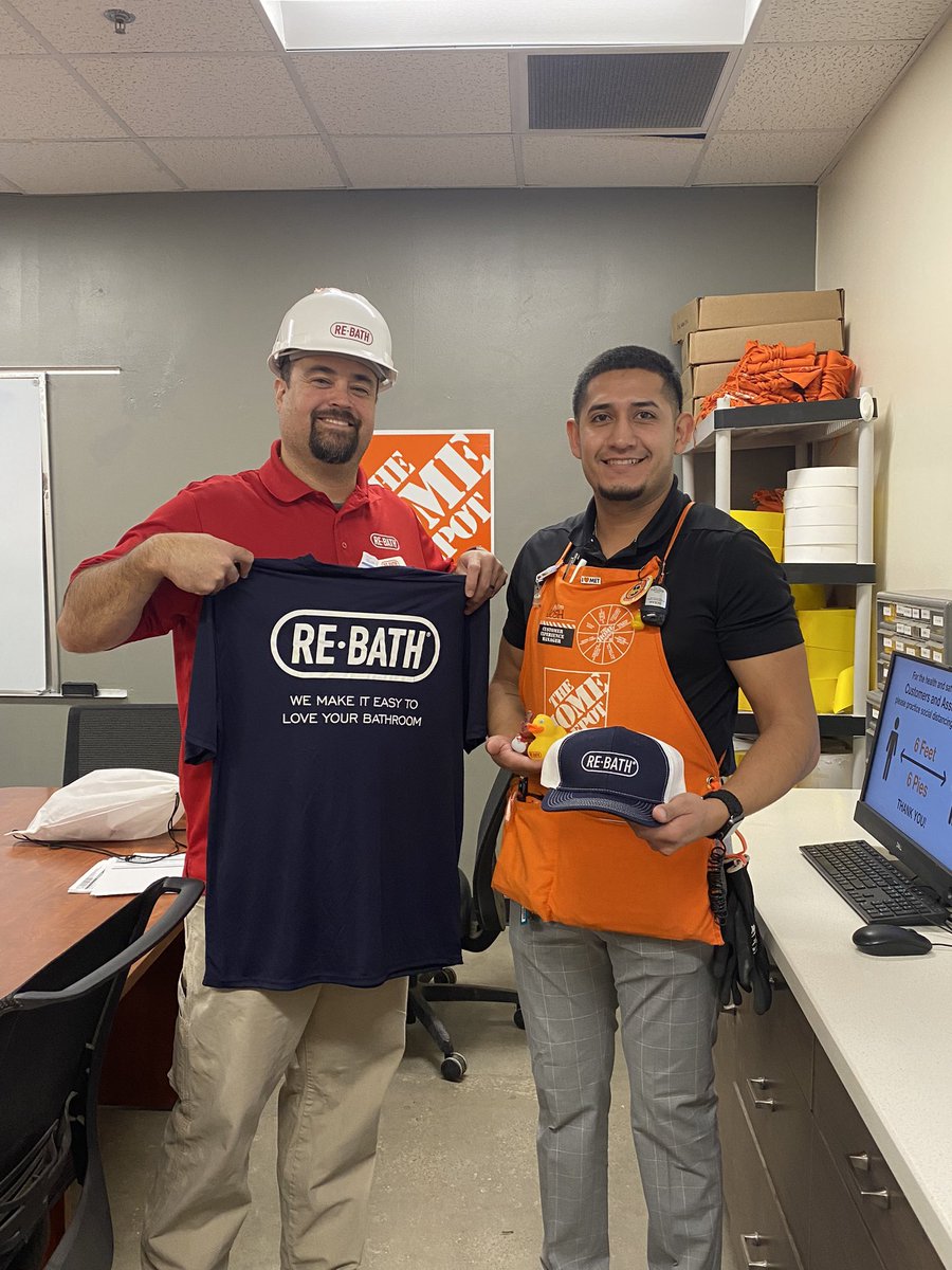 Our CXM <a href="/HDjosh_/">Joshua Dominguez</a> winning the Hard Hat Challenge. 🙂