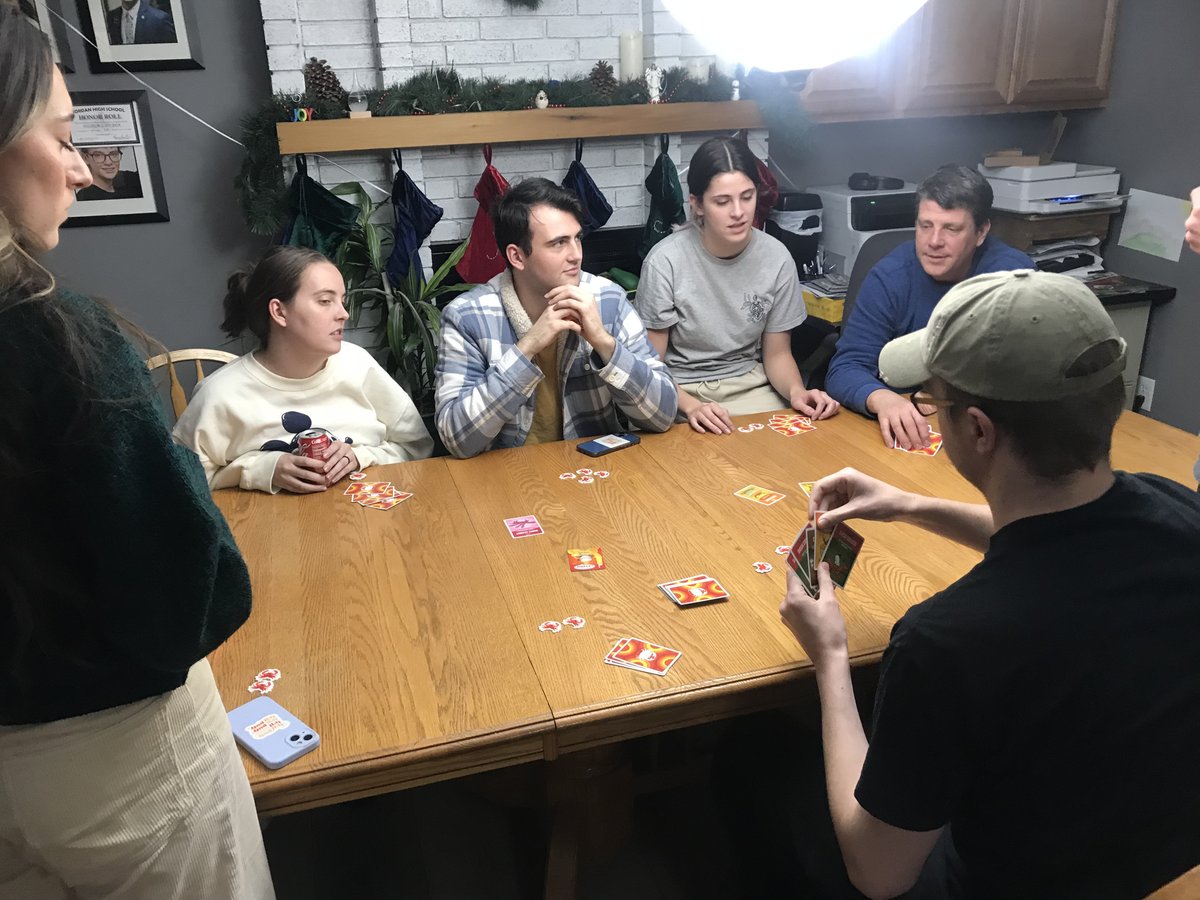 hifam's tweet photo. "I'm a Little Crabby" is a great family game!  So much fun to play with groups of up to 10 people!  #tryazon, #Imalittlecrabby, #ExplodingKittens https://t.co/fLXkKMBV23