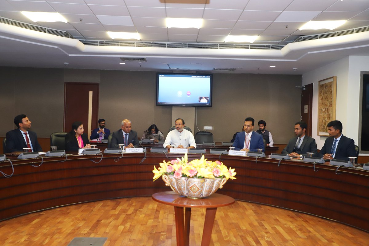 MOS_MEA's tweet photo. Delighted to interact with Officer Trainees of Indian Foreign Service 2022 batch.

As they enter the world of huge possibilities, confident that their efforts &amp; contributions will make India and Indians proud at the global stage. https://t.co/WM7sAGO8Sw