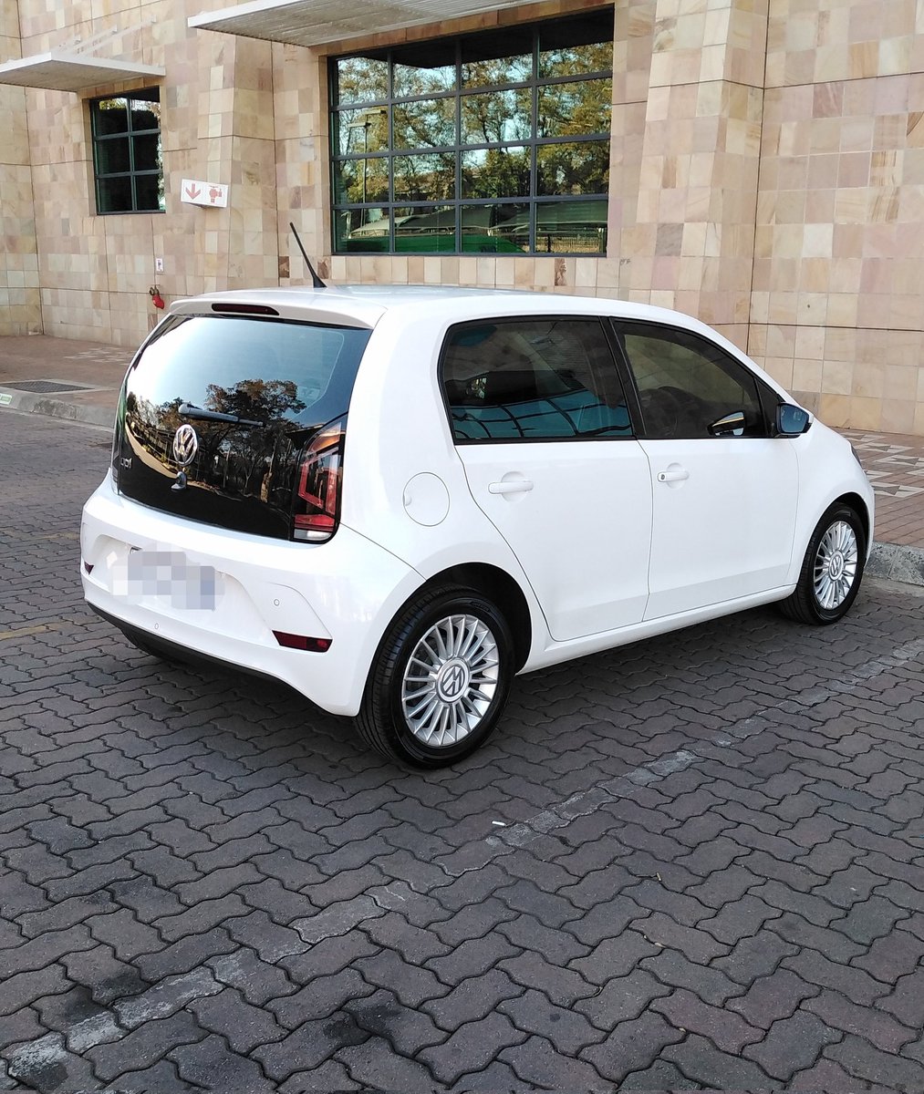 selfstyledking's tweet photo. I also work at Rovert Car Rentals. My job there is to ensure that; Firstly, the company has vehicles.
Secondly, that they keep running smoothly.
@tshedisott is the boss there and pays me to wash the cars too. I love this job and my 98 others ๐๐๐พ
#selfstyledking #Rovert https://t.co/MTN00SNNJj