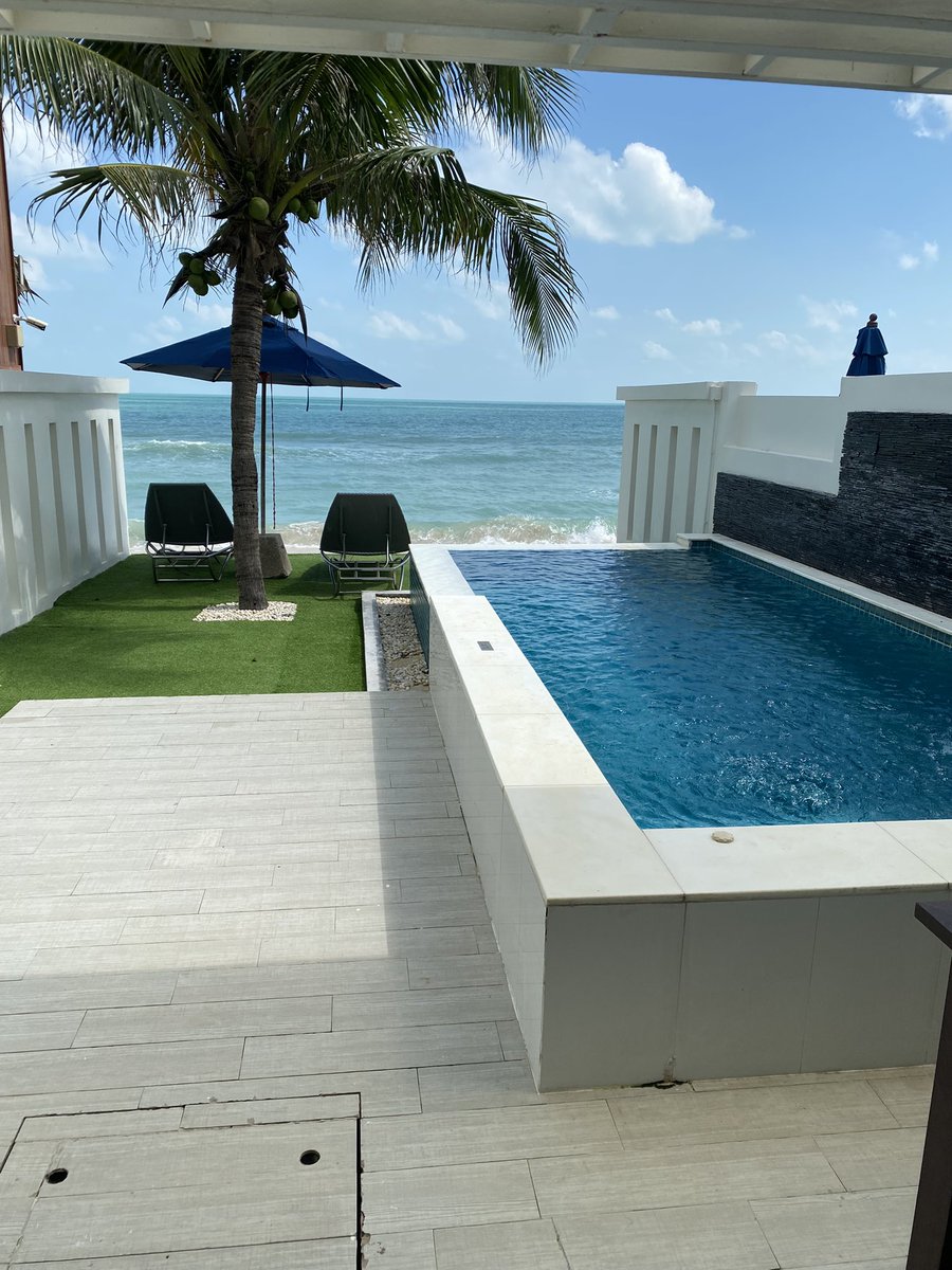 Aaaaand, relax… here’s to restful Christmas/December break everyone. #teacher5aday #internationalteacher