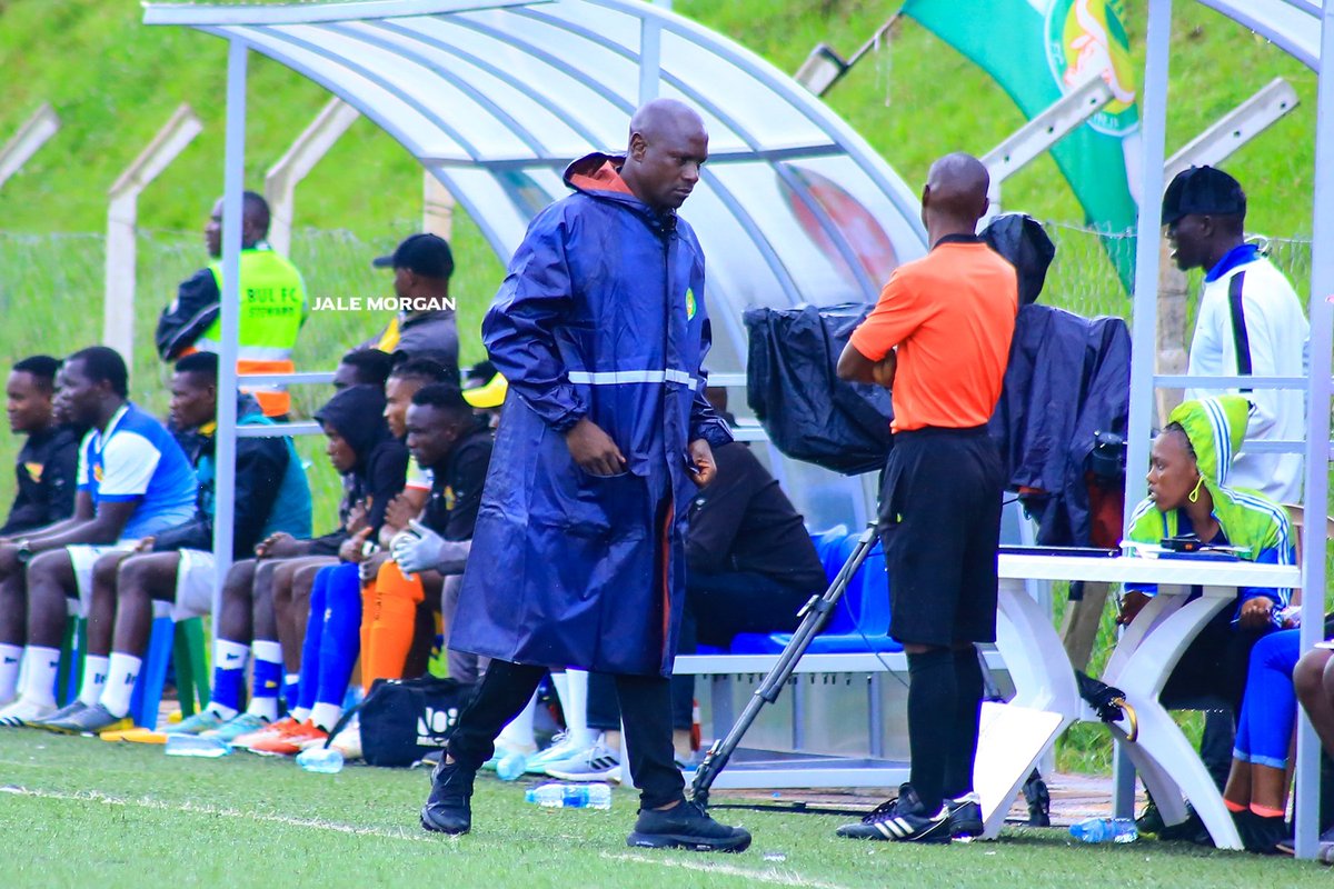 MusasiziSolom11's tweet photo. We go again 2de as coach isabirye lids his army 2 collect max points
@Bulfc1 Vs @OfficialMaroons
#njeru #terikuzikizza @HiEvah @UPL @LibertyMbabazi @Tr3vorMark @JaleMorgan3 @nserekohkafriqa @FUFARadio https://t.co/4Hco4rgZpt