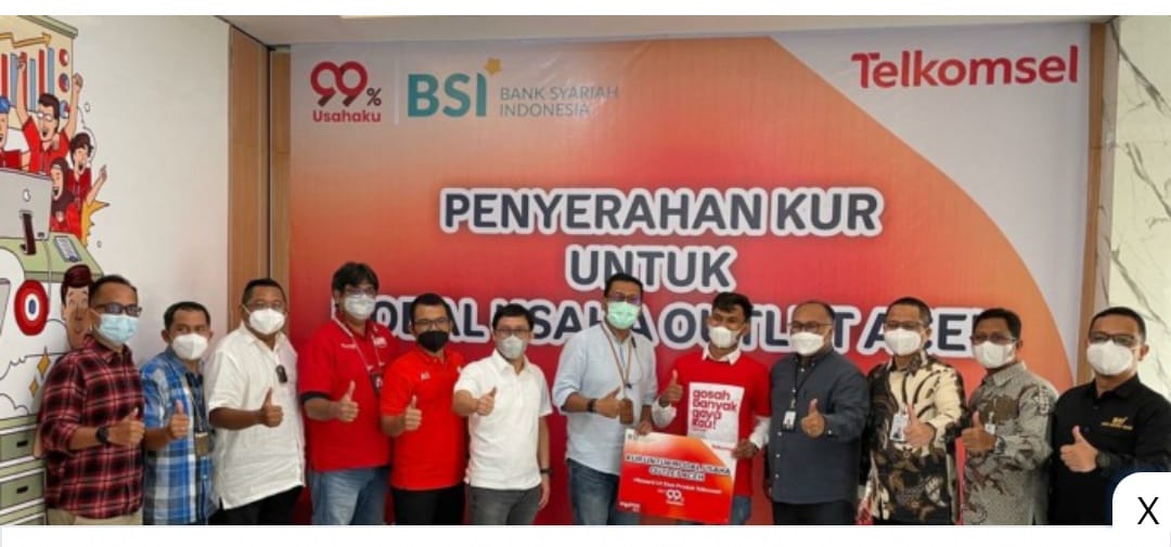 Adiyeron's tweet photo. Telkomsel bersama BSI membuka akses digital terhadap pembiayaan dengan KUR Syariah bagi Mitra Reseller dan pelaku UMKM yang selama ini tergabung dalam ekosistem bisnis Telkomsel.

#KURBersamaBSI https://t.co/r0klhsYhd8