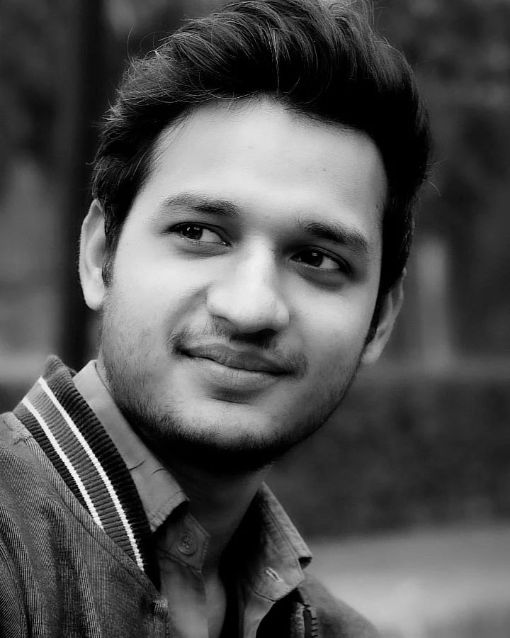 ActorAkhi's tweet photo. फ़क़त निगाह से होता है फ़ैसला दिल का 
न हो निगाह में शोख़ी तो दिलबरी क्या है 
~अल्लामा इक़बाल
.
#शायरी #Shayari #poetry #poetrycommunity #poetrylovers #उर्दू #UrduPoetry #हिन्दी #Hindipoetry #2Line #2linepoetry #rekhta #ishqurdu #UrduShairy #اردو_شاعری #اردو_ادب #هندي #شاعري https://t.co/3JYlr0zR9M