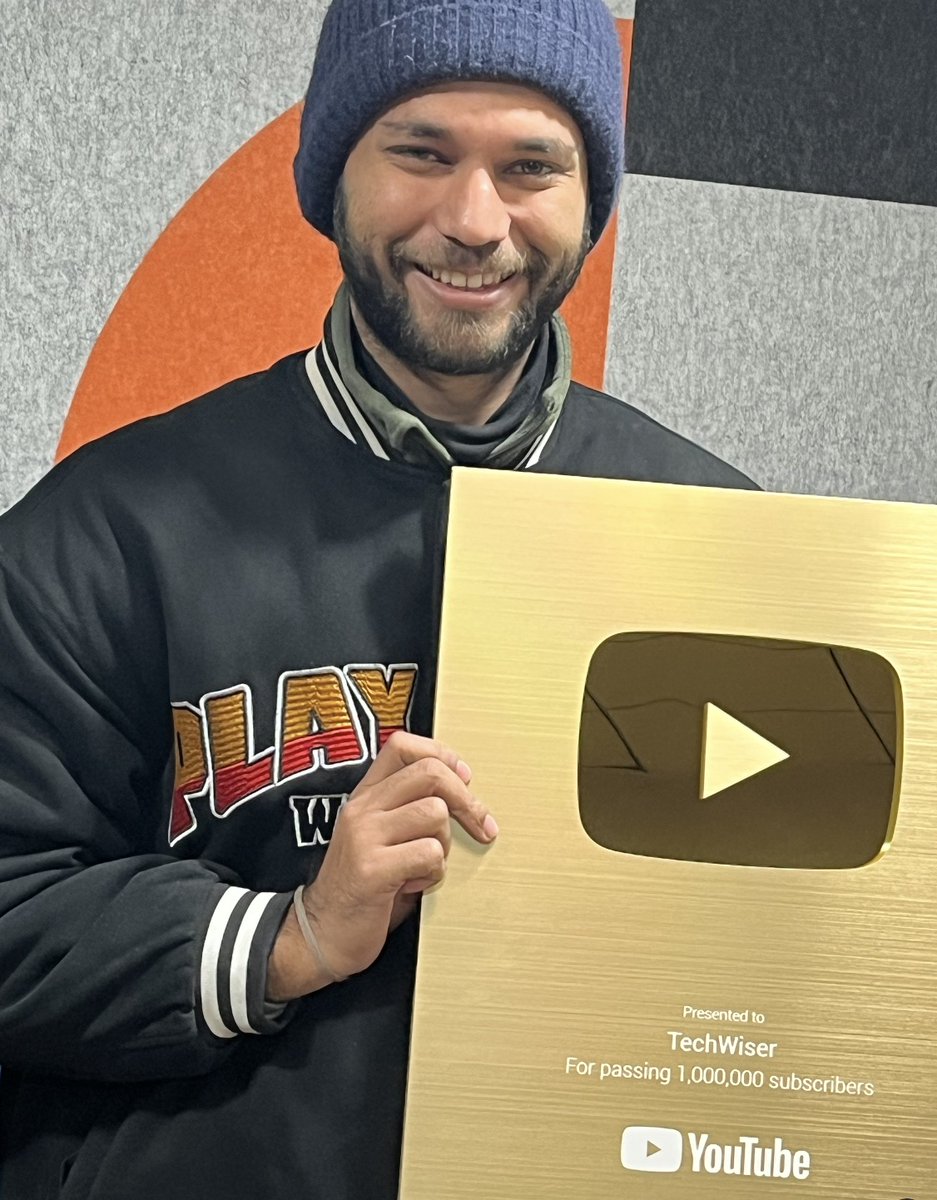 TechWiser's tweet image. Hey #TeamTechWiser we are 1 million strong on YouTube. Thank you for all your love and support. #TeamTechWiser ♥️