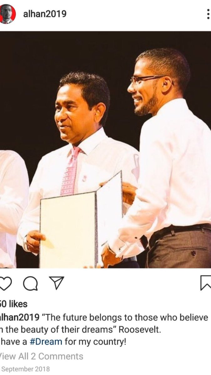 ExpressNewsMV's tweet photo. @ShifxanAR Aharun nah ingey kaleymen nah Vagu Yaaminu laari dheegen kuraa kameh kan thiee. Bafaa ves Maumoon ah sanaa kiyaigen ulhun hen dhari Yaaminu ah kiyaa sanaa Maa Bodu. Olhuvaanan ulhunas, hageegai varah Saafu. Dhen la la laaaaa https://t.co/ATtP669e7h