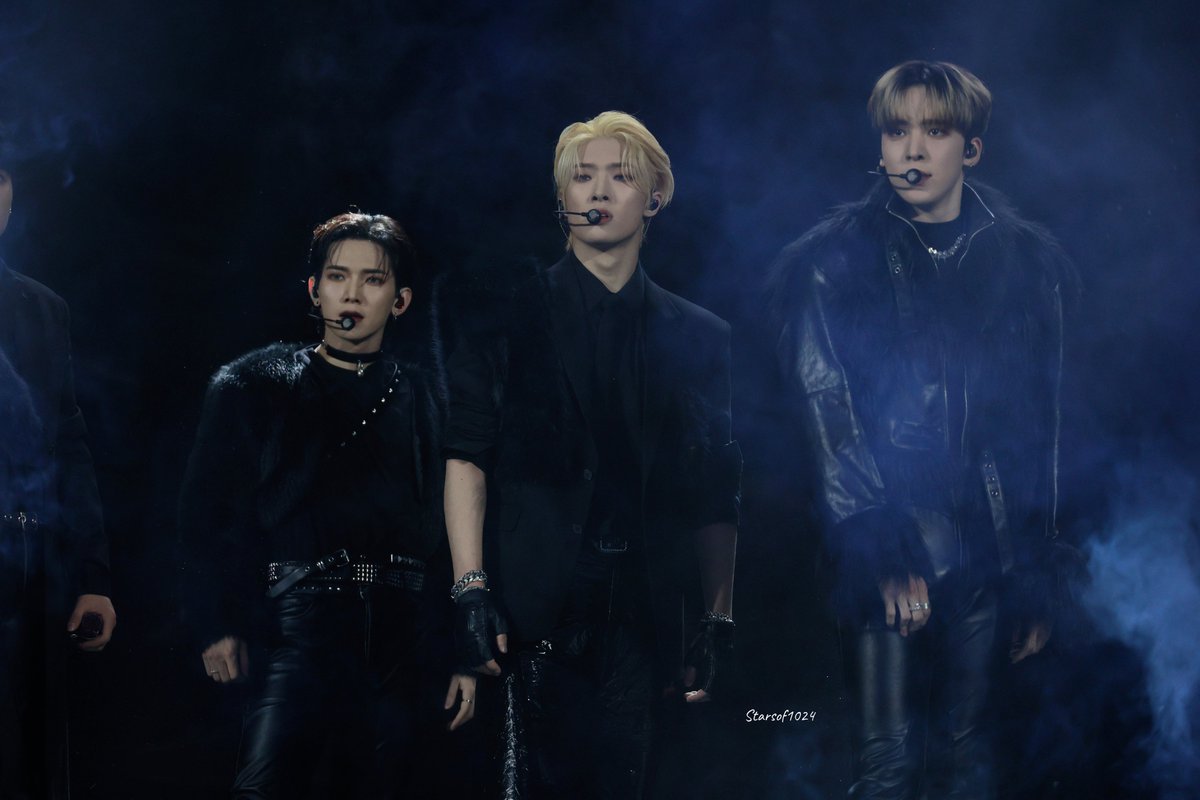 Starsof1024's tweet image. 221216 가요대축제 
👑👑👑

#에이티즈 #ATEEZ #여상 #YEOSANG #민기 #MINGI #윤호 #YUNHO