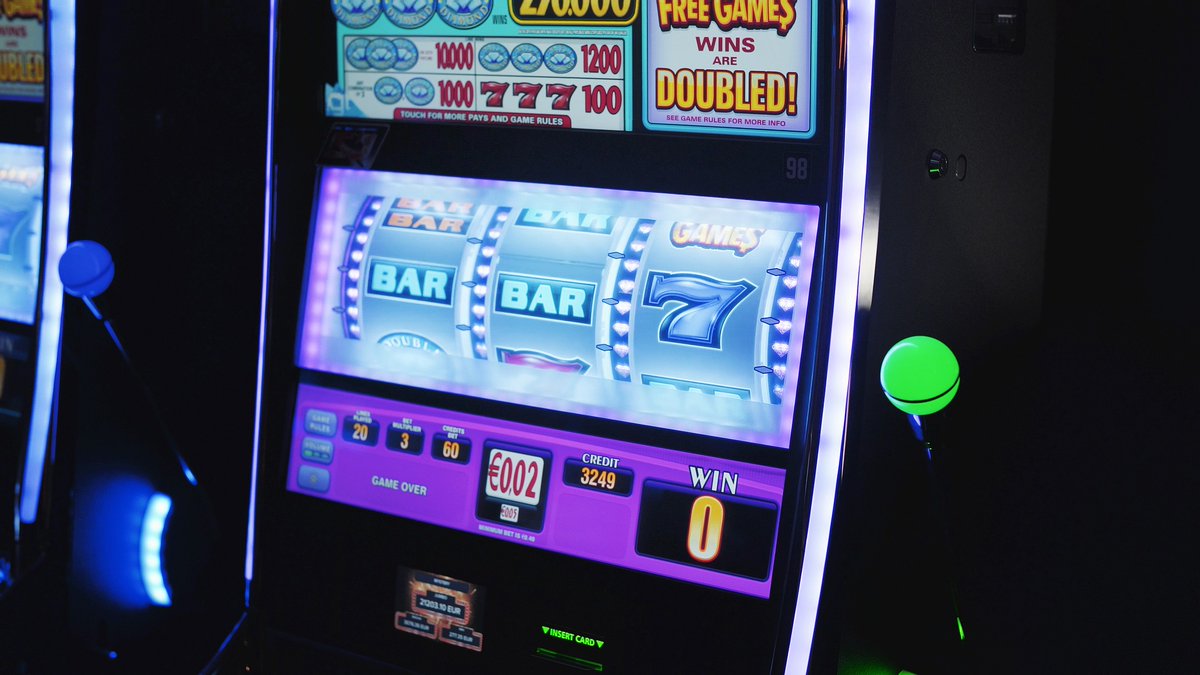 IddaaWeb's tweet photo. HACKSAW slot oyunları Slot sever elit oyuncuların ve elit sitlerin tercihi  HACKSAW  slot oyunlarının tanıtımı ile karşınızdayız.Eğlenceli bol kazançlı oyunlar ile kullanıcıların beğenisini kazanan hacksaw bu başarasının sırrı bol free spin ve yüksek #

https://t.co/aaDjTqtLvN https://t.co/rALH91Xc1b