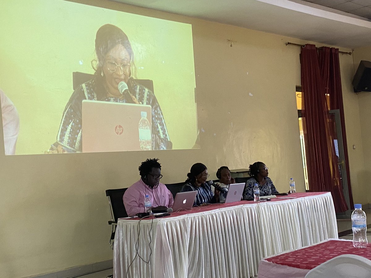 TureYasser's tweet photo. Day of exchange of experiences between trade unionists and journalists members of the African network on migration ATUMNET... #MoreThanAMigrant https://t.co/VGlxY6gIAj