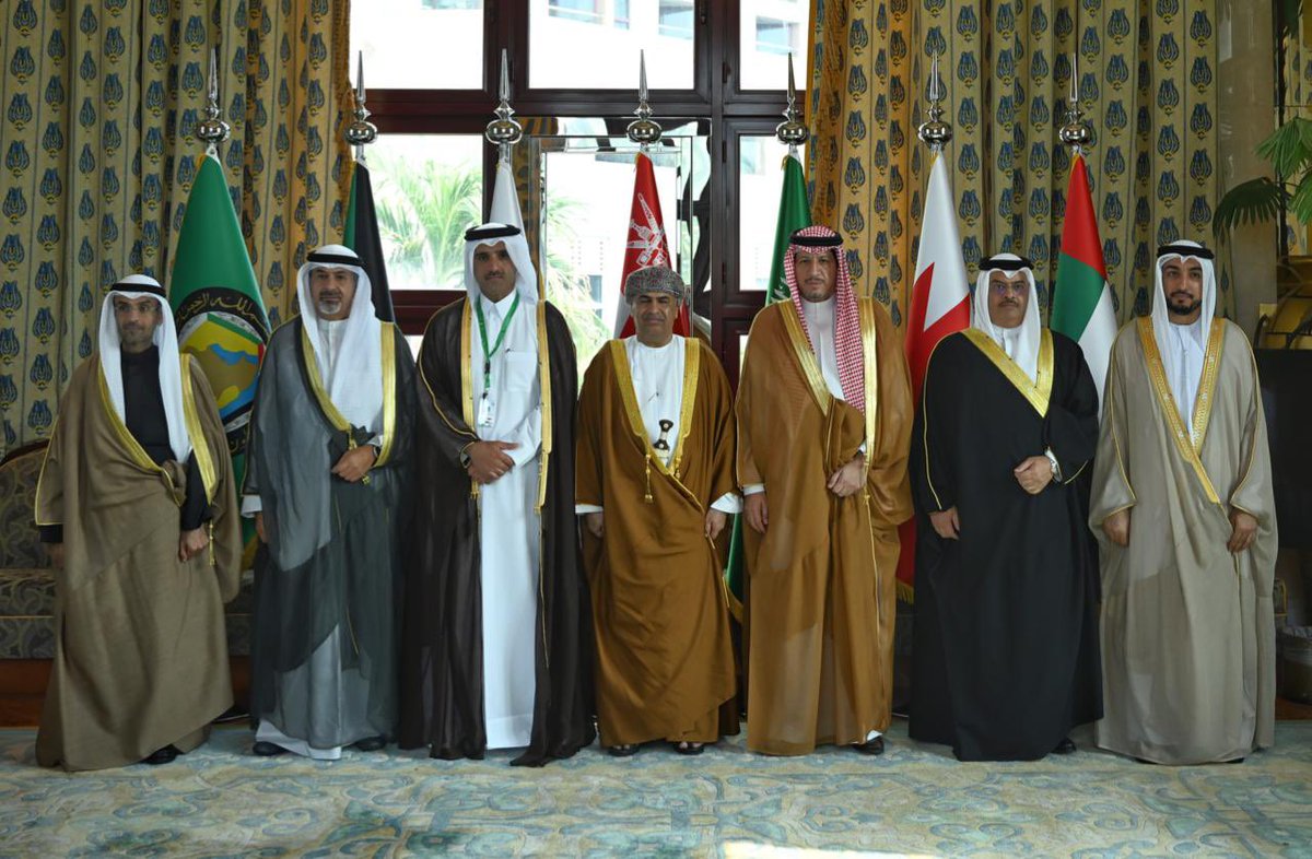 GCCSG's tweet photo. البيان الصادر عن الاجتماع الوزاري الأول لأجهزة إنفاذ قوانين مكافحة الفساد بدول مجلس التعاون 

https://t.co/Sy5IhA4jX6

#مجلس_التعاون https://t.co/6vuTvlQNoG