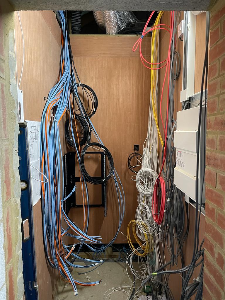 Element29AV's tweet image. Work not quite in progress yet! 

This space will be housing our cable termination panels, audio visual rack &amp;amp; @Lutron lighting control panel. 

This project includes a @Control4 system, Lutron lighting control, 17 zones of @Sonos &amp;amp; an array on @SonanceSpeakers.

#homeautomation