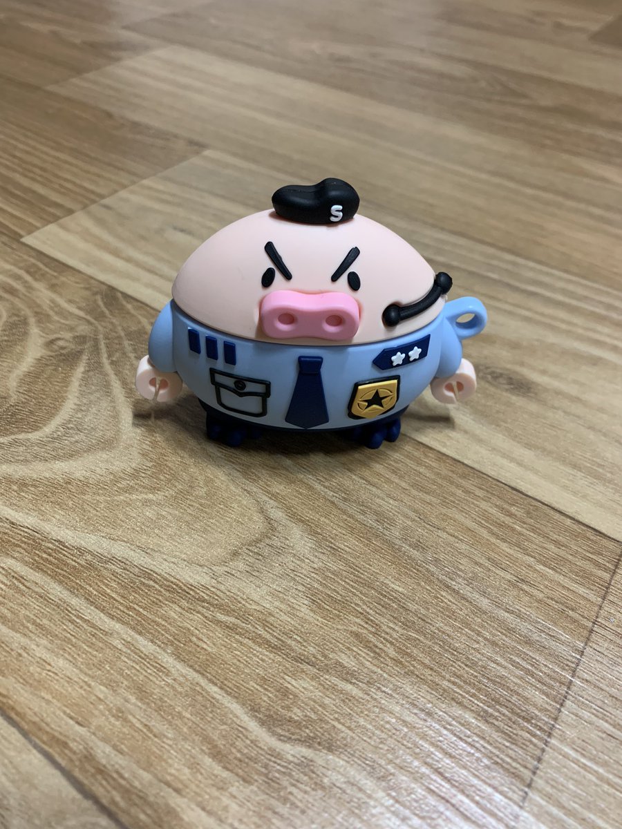 동생한테 얻었어
귀엽긴한데 .. 애들스럽다😅
#에어팟프로