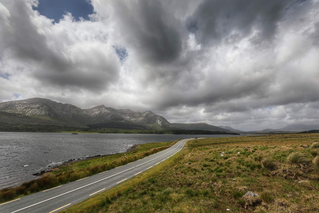 Anybody up for a spin? Connemara has some of the best driving roads around. Book a stay in the Clifden Station House Hotel, direct, to get our best rates, always: bit.ly/3a8q75S

#clifdenstationhouse
