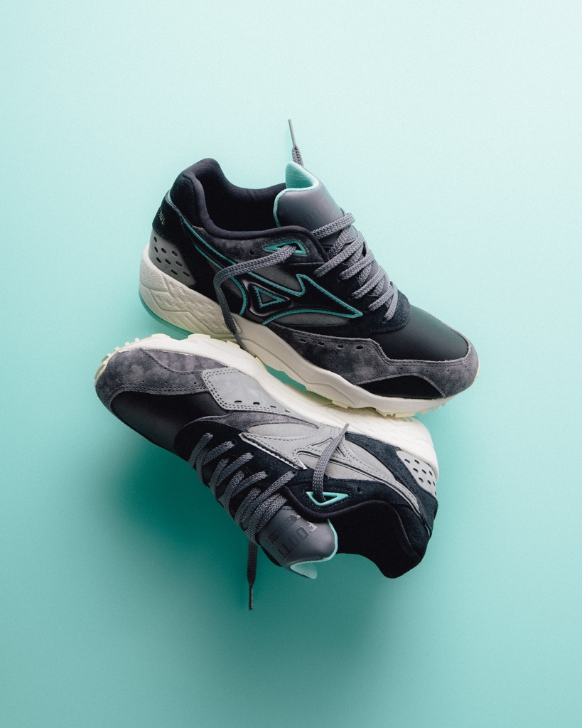 titoloshop's tweet photo. #NewArrival 🔥

Footpatrol X Mizuno Contender
style code 🔍️ D1GD2326-01

Shop now 📲 https://t.co/hKcIrJJFmh ⬆️

#mizuno #sneakers #streetwear #titolo #titoloshop #footpatrol #igrunners #switzerland #fashion #mizunocontender #mizunoxfootpatrol #streetstyle #mizunowavesky https://t.co/DI9h5z5ELB