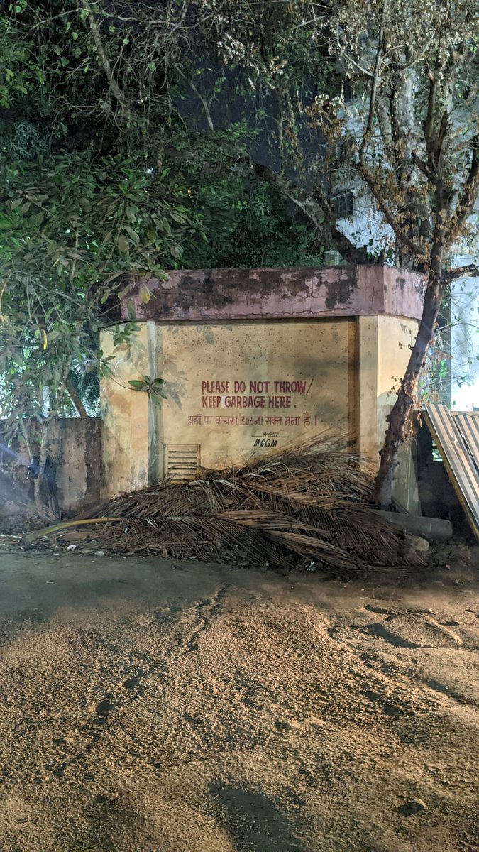 NeilDSilva8's tweet photo. @mybmcWardRN @mybmc please clear the mess of leaves, branches and wood collected outside Sunplansy CHS, next to Vrishi Complex, IC Colony. https://t.co/rN8OC1Twog