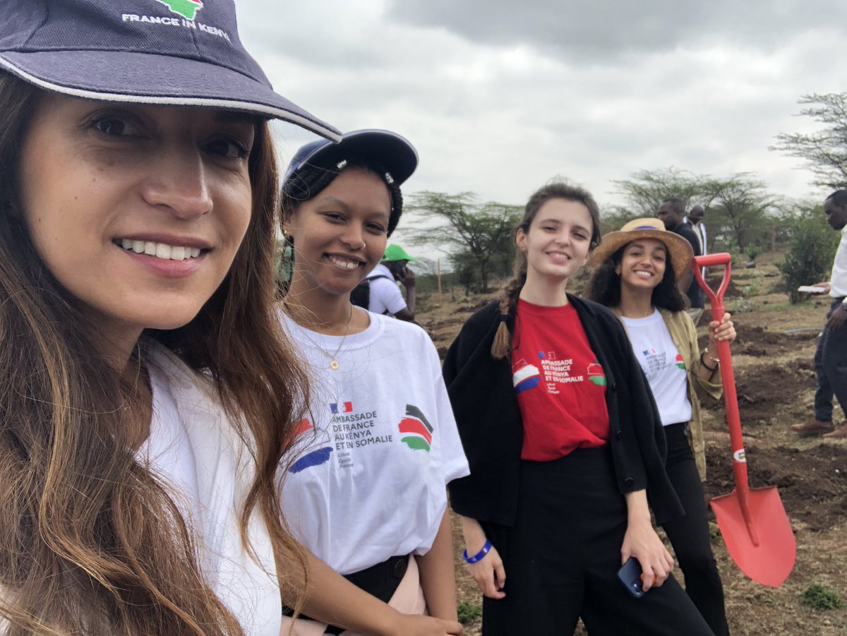 IngridKem's tweet photo. Strong girls of @FranceinKenya planting trees 🌳 in #NgongForest

We are all environmental Ambassadors 🌿🌱🪴

#5billiontrees
#treesforbirthday https://t.co/1qufTODbxN