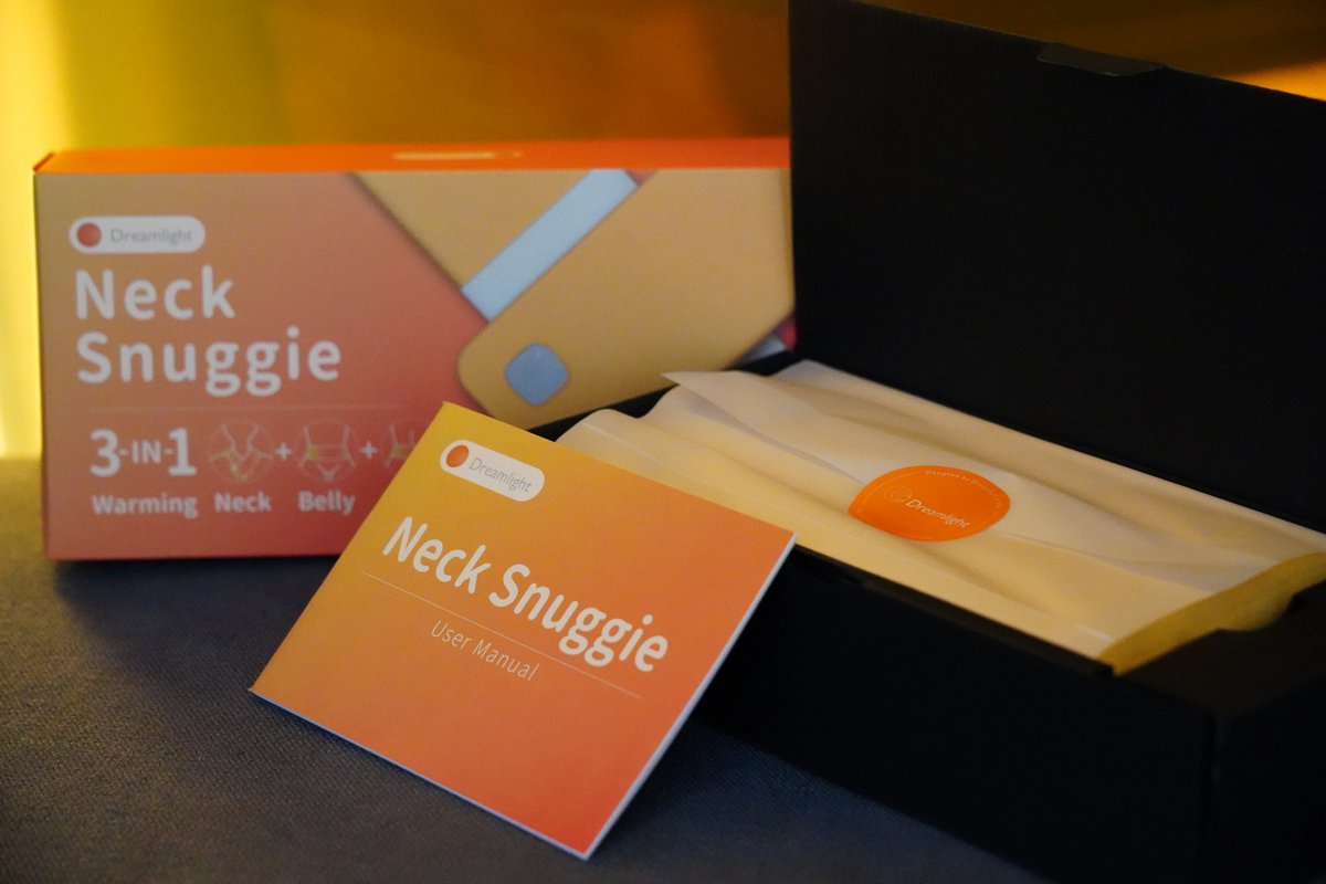 Dreamlight Heated Scarf, Warm up in style. Under cold weather, this heated scarf will keep you warm for up to 6 hours and no need for heavy coats.
dreamlight.tech
#sleeping #sleepmask #sleepmasks #eyemask #scarf