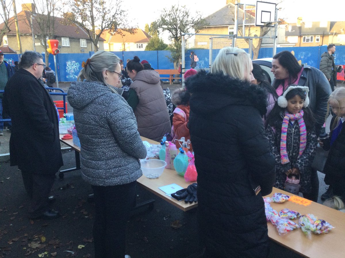 DBJSchool's tweet photo. Our Winter Pop-Up shop was a success yesterday with lots of festive treats and free fruit and veg from our kitchen. Next stop... Pre-Loved Clothing! #Sustainability #socialjustice #CommunityChristmas https://t.co/nhVogr9tPd