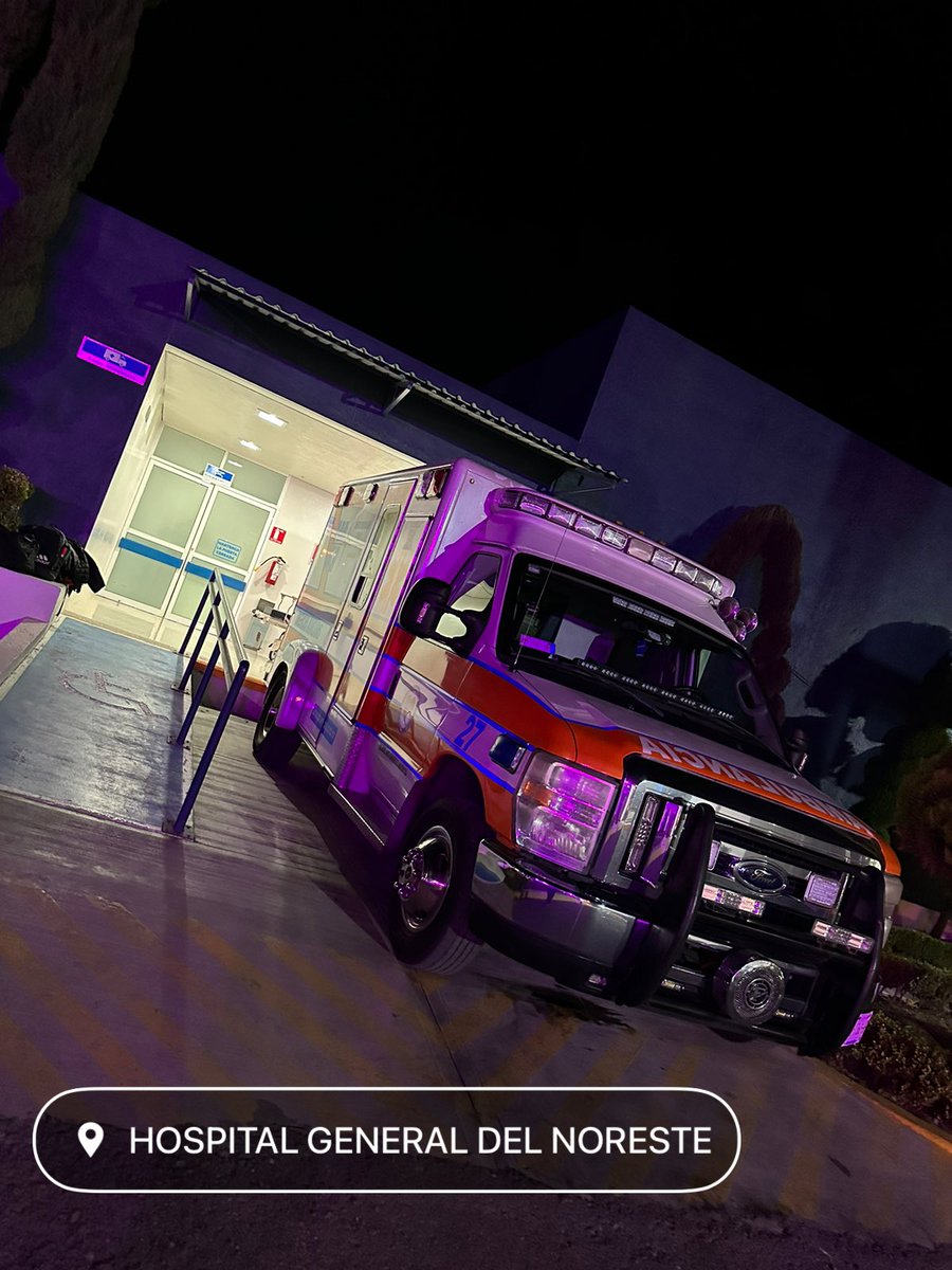 CPRServicesMx's tweet photo. Unidad 027 realiza traslado de paciente masculino para continuar con su atención del Hospital Santa Coleta al Hospital General San Luis de la Paz esto en el estado de Guanajuato.
Agradecemos su confianza.
#cprservices🇲🇽
#ambulanciasverificadas
#ambulancias #trasladosforaneos https://t.co/N8ycKeVgy8
