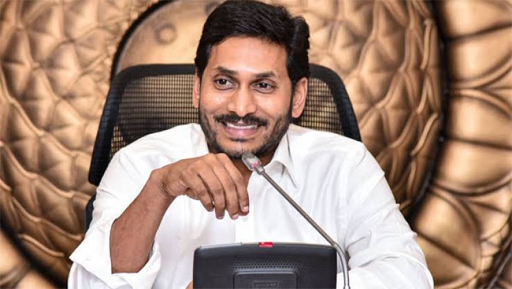 Sandsofthetime's tweet photo. Happy Birthday my CM @ysjagan Anna #HBDYSJagan You are the best ❤️ https://t.co/kxmO5w7JO2