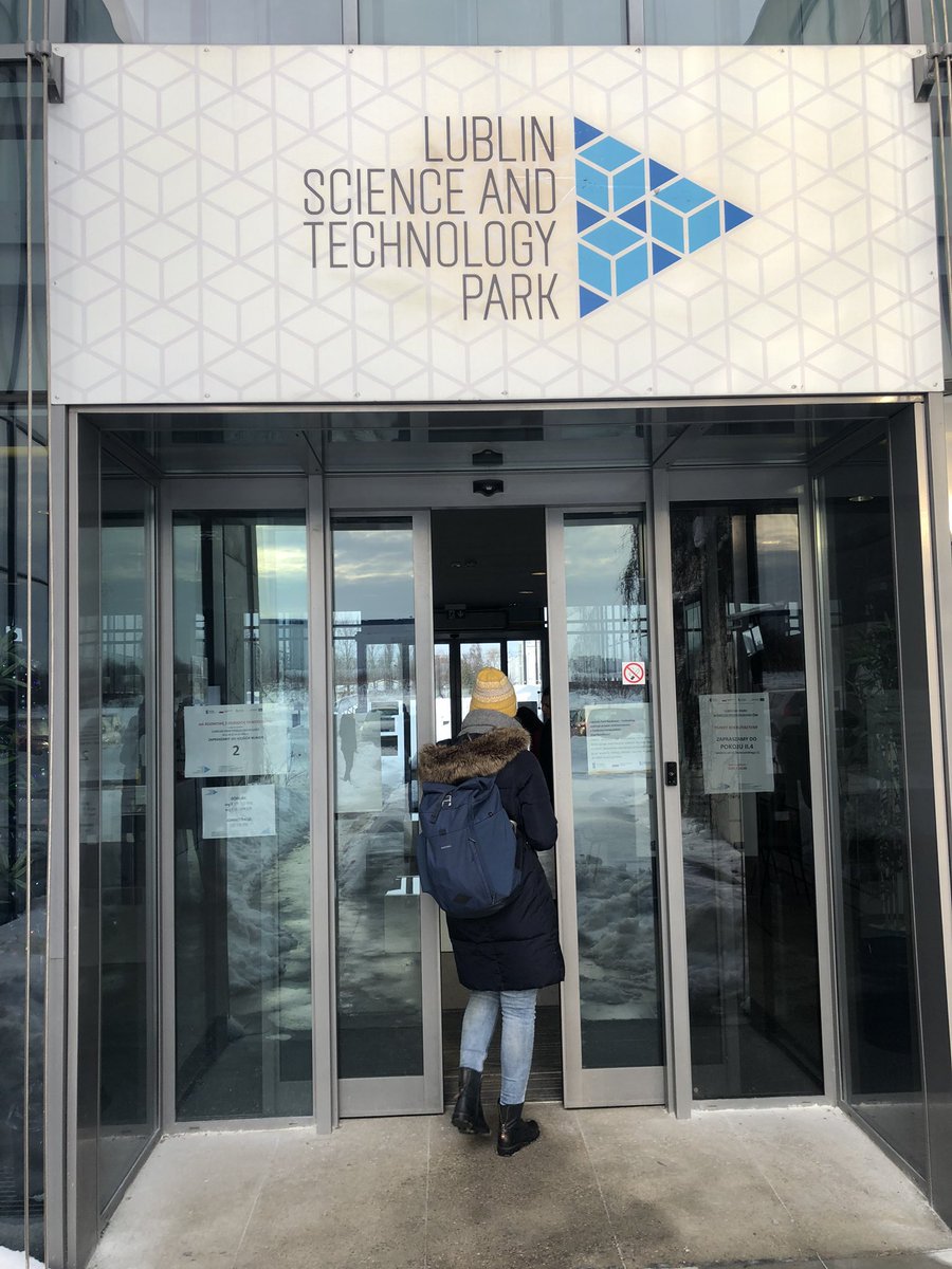 justynalinke's tweet photo. Off we go! @KoszewskaMonika leading the way to our new office 🥳 #simpliciti https://t.co/NFZNIIGbUr
