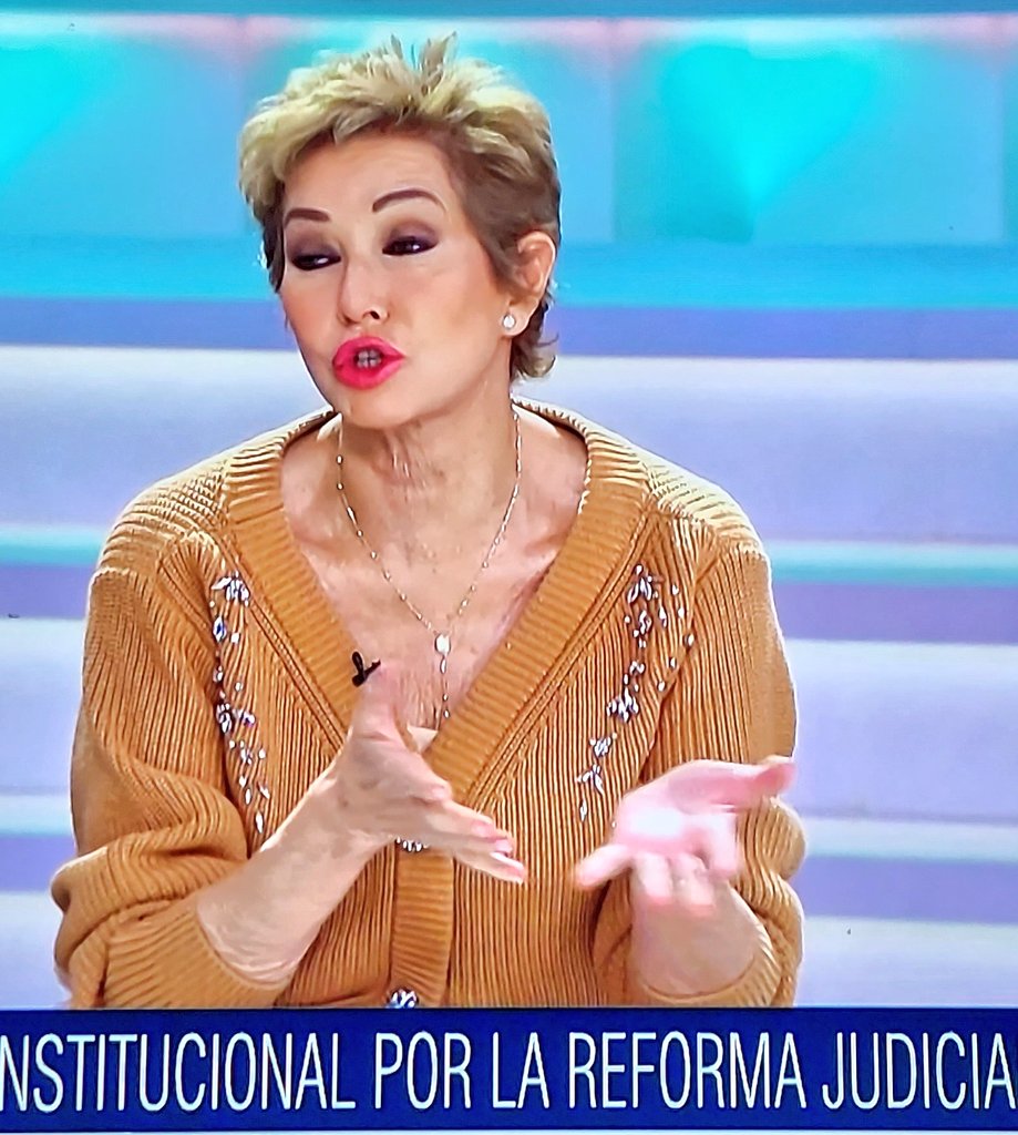 dsegoviaatienza's tweet photo. Máxima vocera de la ultraderecha en España. https://t.co/rcdFapPX2K