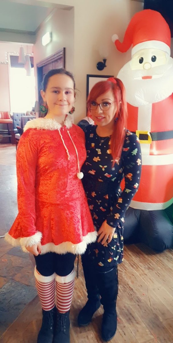 danjs85's tweet photo. Xmas party https://t.co/7LKGjsVMAi