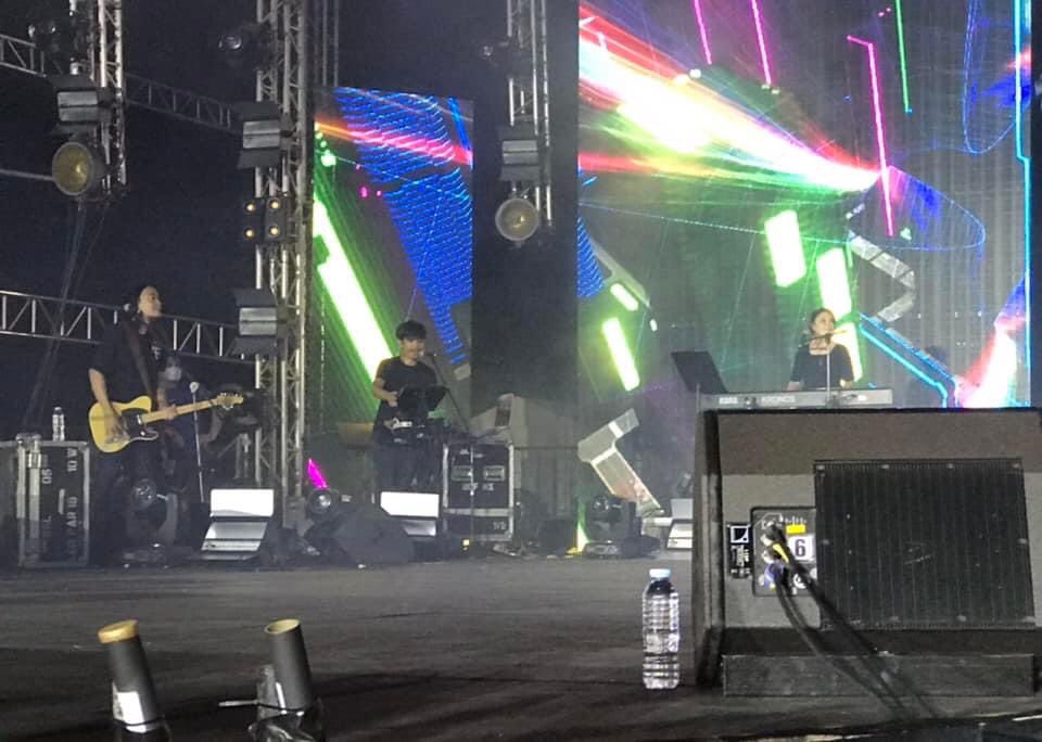 iamcindydeleon's tweet photo. Napakahusay nyo pong lahat!Ang galing!ππππππππ
#RockandSoulSupremacy @Bamboomusiclive @riaosorio #KakoyLegaspi #ArdieDeGuzman #JunJunRegaaldo #AbrahamBillano #SimonTan https://t.co/XZuKrX3oWz