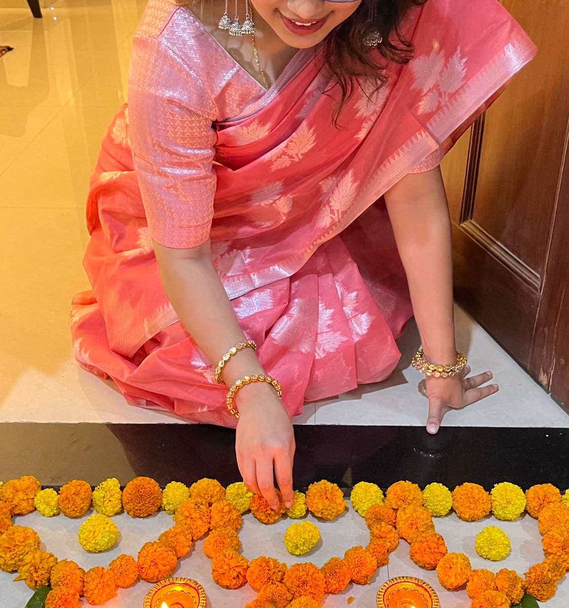 mintybookworm's tweet photo. #worldsareeday https://t.co/SwgxwmiQoE