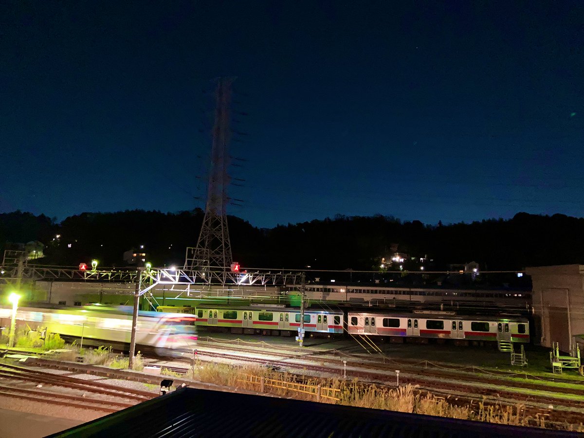 hal15303's tweet photo. 美大から一旦帰ってから目黒線5183fを撮りにいきました🌠
#東急5080系 #目黒線5080系 #5080系 #東急5183f #5183f #こどもの国線 #Y000系 #ひつじでんしゃ #アント #長津田車両工場 #12月15日 https://t.co/LGHuTeXZee