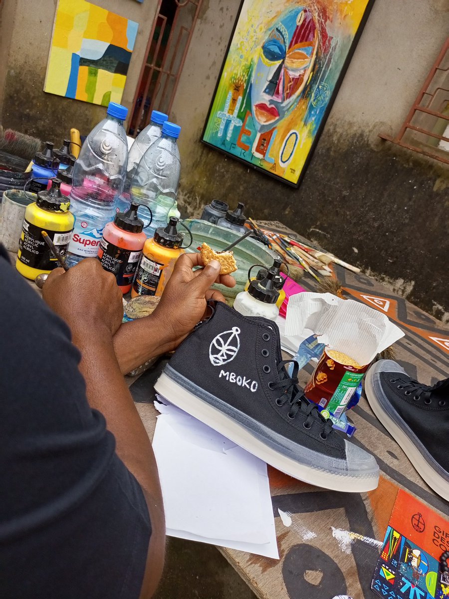 lagriffemboko's tweet photo. Converse all Star,Chuck Taylor, customisée by Mboko lagriffe.
Vous voulez la même ?
Préparez à partir de 150 000 FCFA par paire.
WhatsApp pour les détails 672154658 https://t.co/OiXNSnx6z4