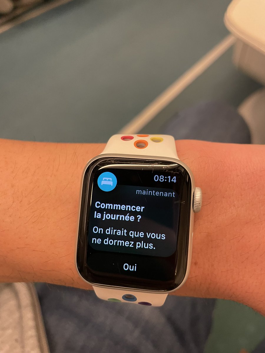 NewTag's tweet image. Étant donné que ça fait deux heures que je suis levé, smart déduction @Apple 🤦‍♂️. Exemple parfait d’une feature mal pensée qui importune l’utilisateur