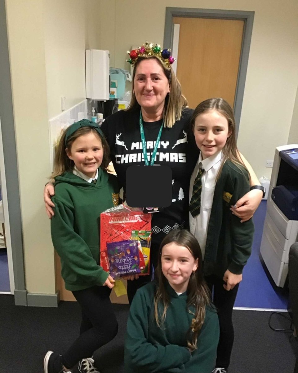 OLPPrimary's tweet photo. Congratulations to the winners of Primary 6’s almsgiving raffle for @MarysMeals 🙏🏻. Thank you very much for helping this amazing mission. Have a blessed and holy Christmas.🎄❤️ #FoodChangesTheStory #DoubleYourDonation https://t.co/9RTarADsh1 https://t.co/sUibdNg3QE