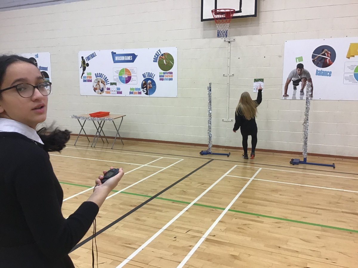 Cleveden_PE's tweet photo. S1/S2 Christmas Challenge with potted sports 🎅🏽🎄 From candy cane hang, to pile the presents, Santa dash and loads more 🎯. Excellent efforts and great fun from everyone who took part. Keep an eye out for our winners being announced. 😀 https://t.co/119nsVL3tW